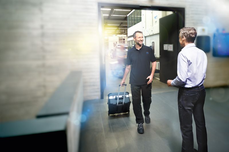 Key visual of TRUMPF Services Technical Service