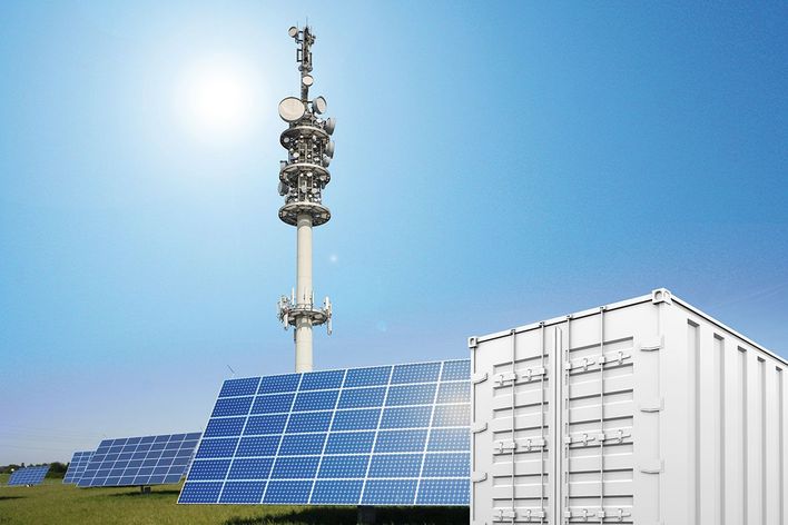 Energy storage for solar heating system