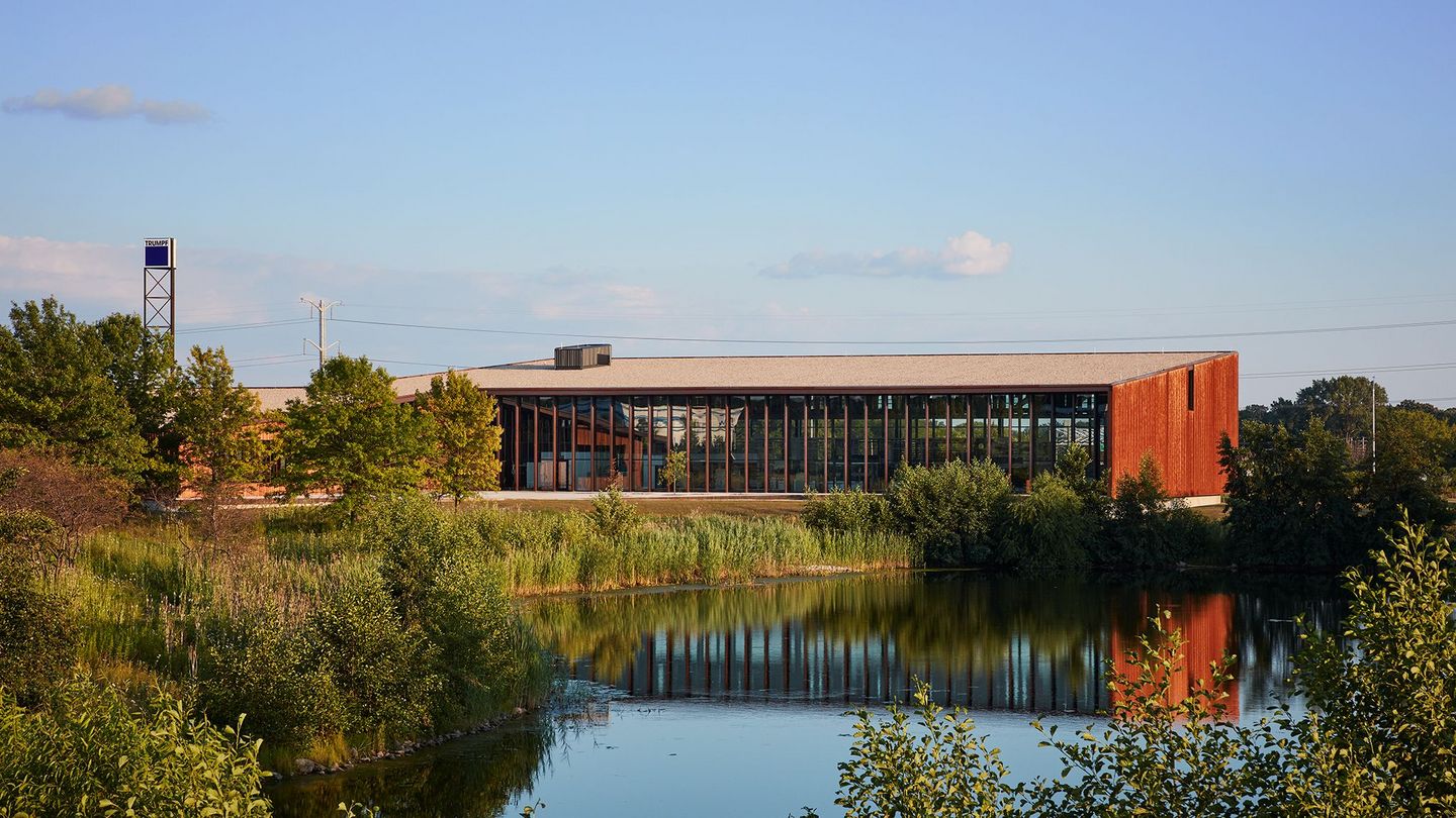 Exterior view of the Smart Factory in Chicago