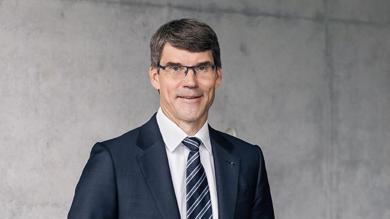 retrato de Dr. rer. pol. Lars Grünert
