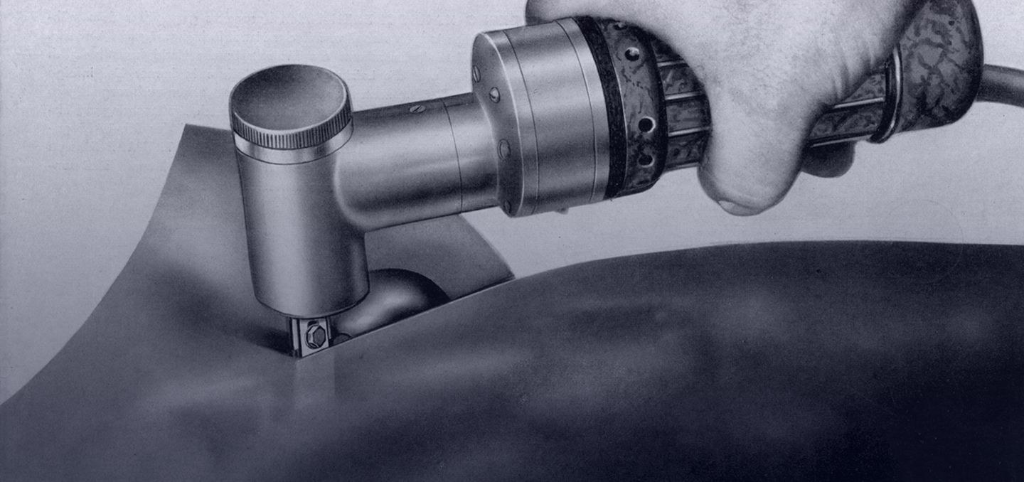 panfleto de propaganda histórico das máquinas guiadas manualmente da TRUMPF
