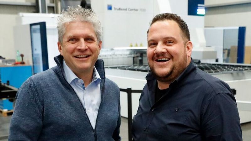 Herr Riguzzi und TRUMPF Mitarbeiter