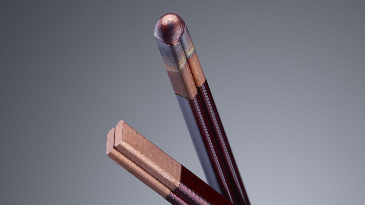 Welding of hairpins during production in the electromobility field