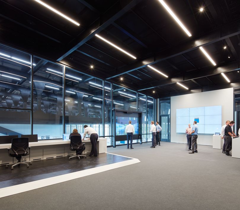 Kontrolná miestnosť v Smart Factory v Chicagu