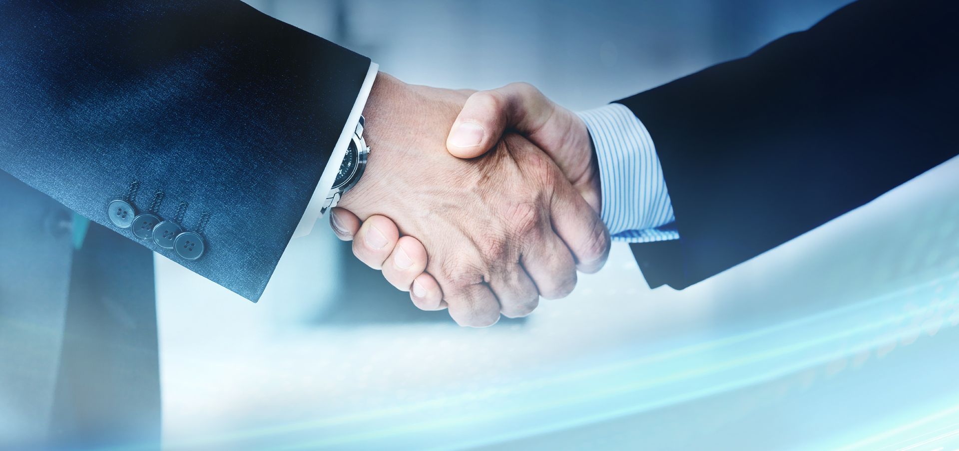 Uw contact met onze e-mobility-experts