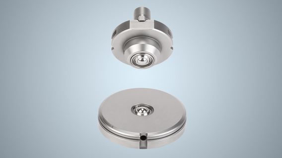 Ball deburring tool