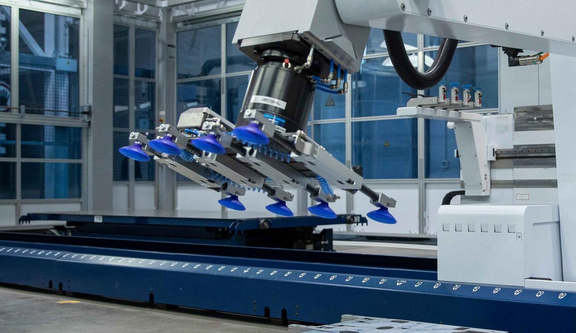 TruBend Cell 5000 mit einstellbarem Multigreifer Medium